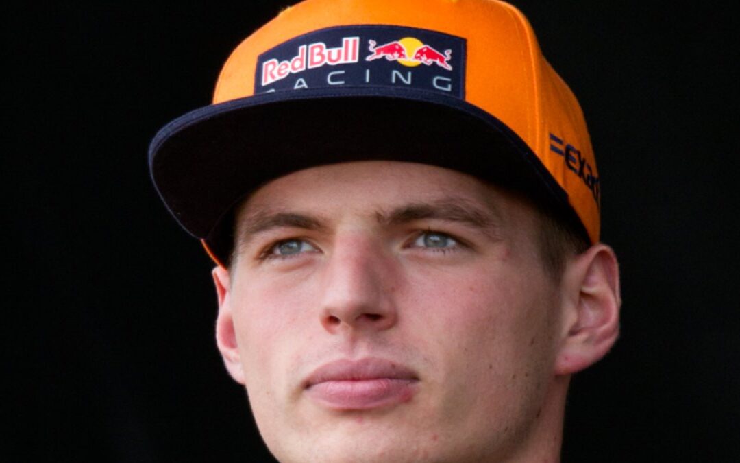 Hamilton vs Verstappen, l’ultimo atto della sfida tra rockstar