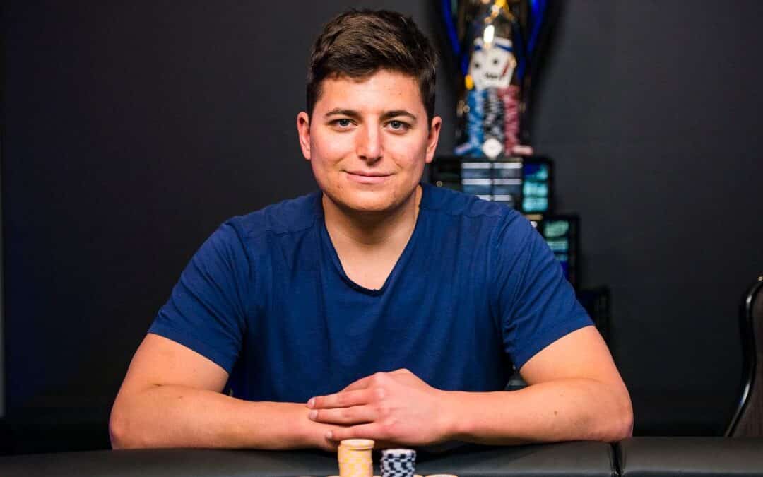 Rivincita Jake Schindler: tante voci sul suo conto, ma è al comando del WSOP POY
