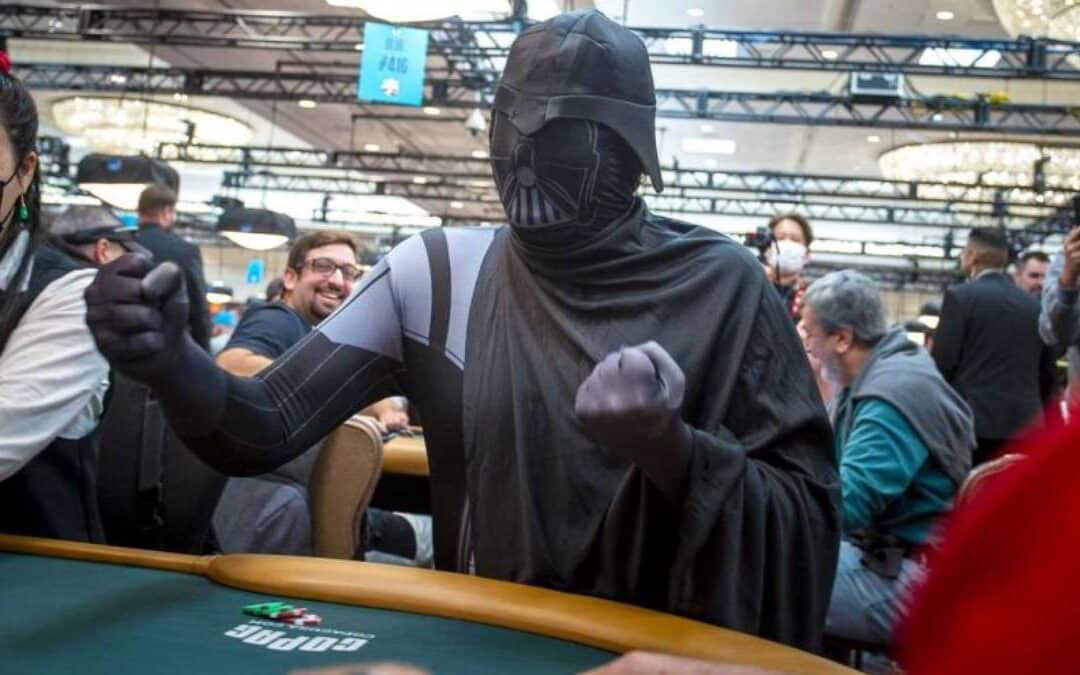 Phil Hellmuth ha deciso: al Main Event WSOP vestito da Darth Vader