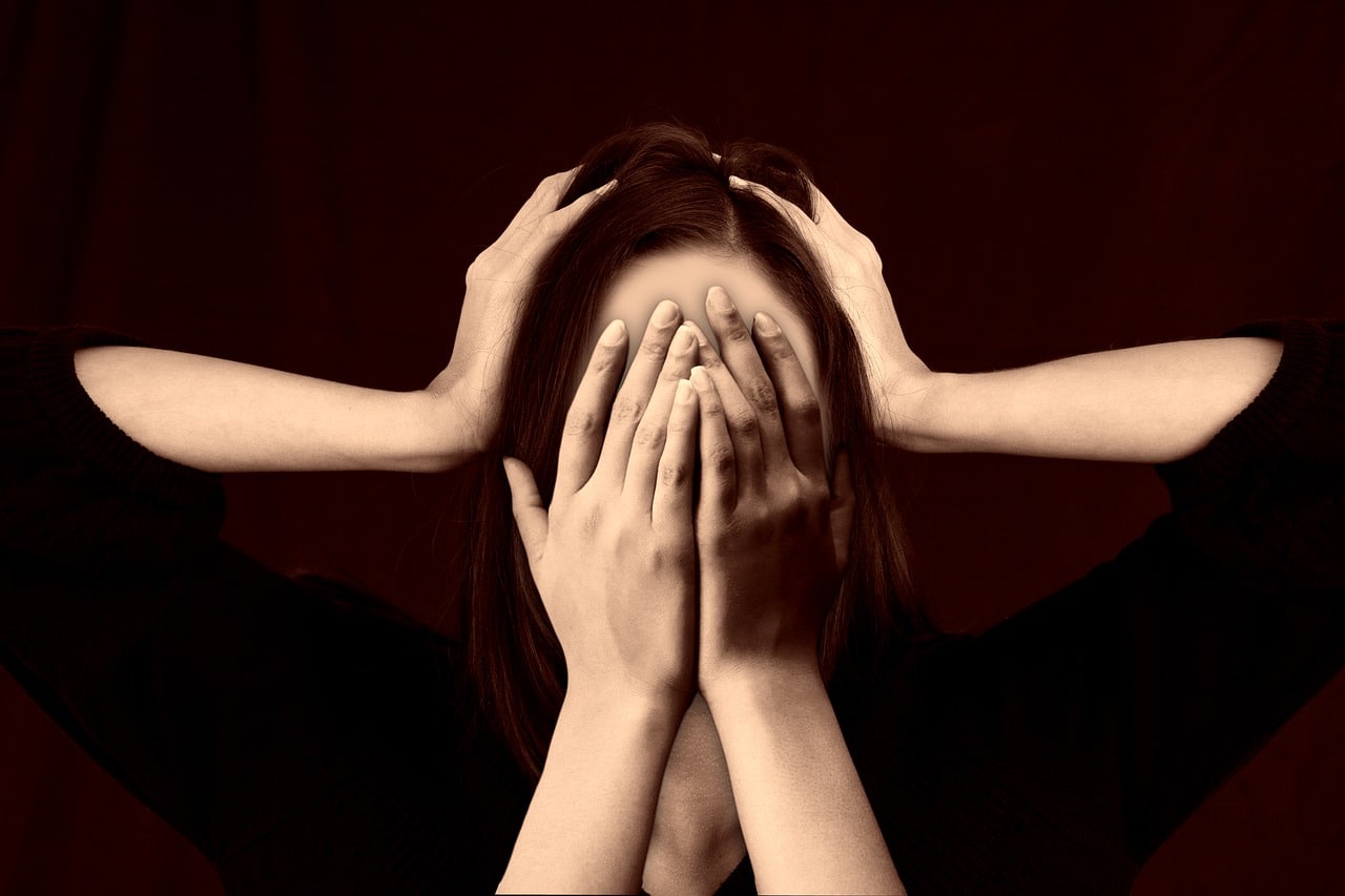 woman-g3a4ab7cf0_1280