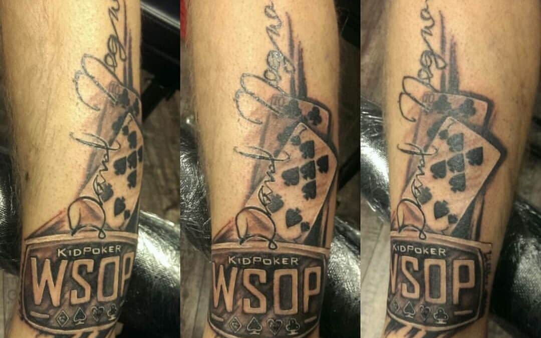 L’uomo con l’autografo di Daniel Negreanu tatuato sul braccio 😅