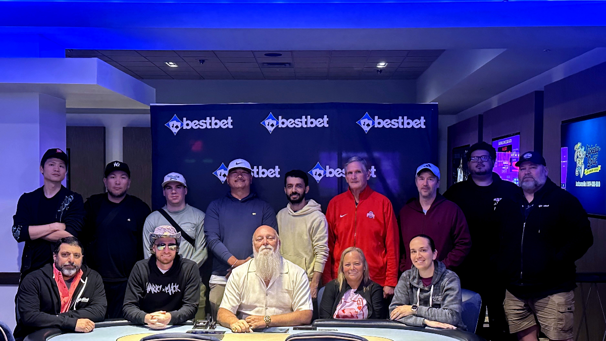 340 entries, deal a 15 left. La storia assurda del torneo in Florida 340 entries, deal a 15 left. La storia assurda del torneo in Florida